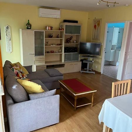 Logement Vic-Fezensac Exterior photo
