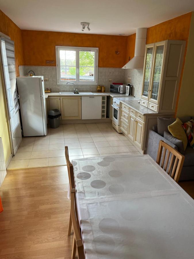 Logement Vic-Fezensac Exterior photo